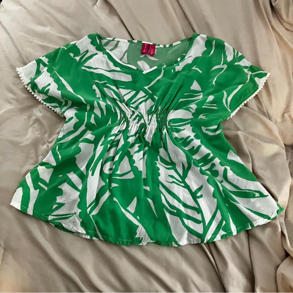 Lilly Pulitzer X Target girls 10/12 L green and white blouse